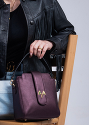 The Narrator - Burgundy